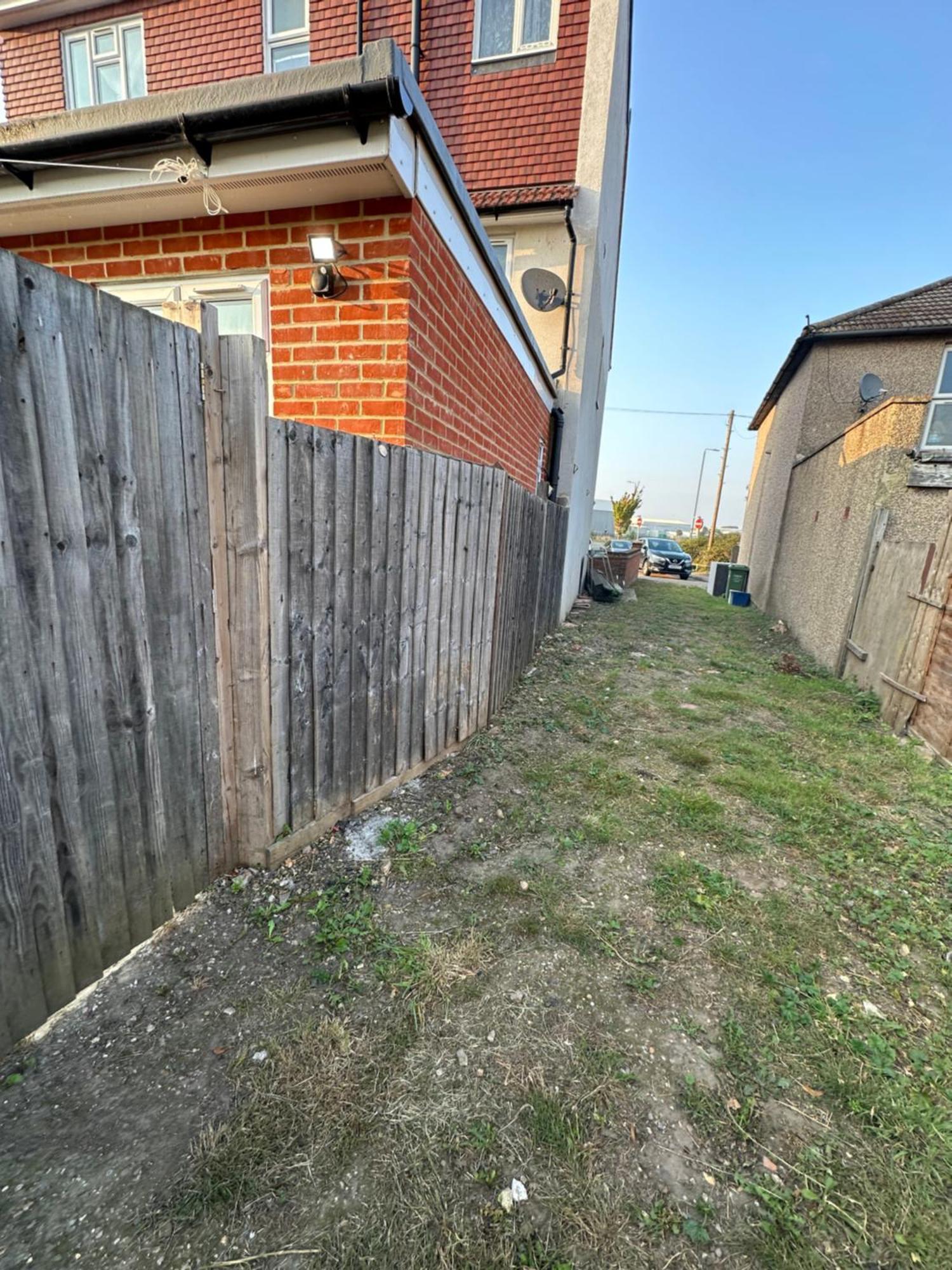Luxury Ensuite Studio In Crayford Dartford Bexley London With Full Kitchen And Side Garden Alleyway Entrance Erith Extérieur photo